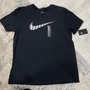 Nike t shirt